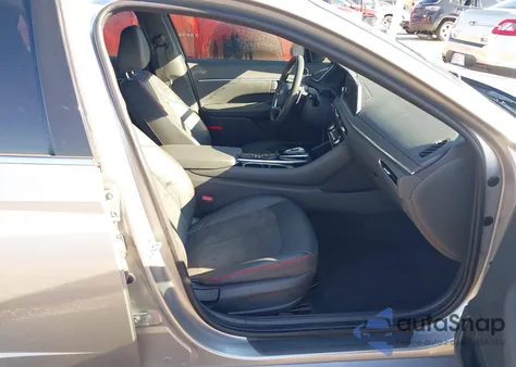 2020 Hyundai Sonata Sel Plus z USA, uszkodzony, nr VIN 5NPEJ4J27LH012003